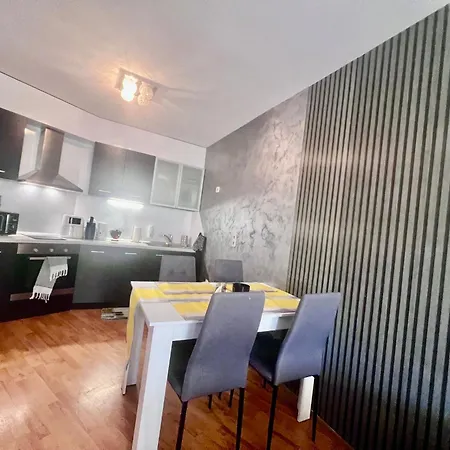 Sveta Elena アパート ヴァルナ